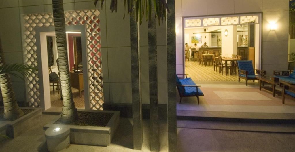 The Sangkum Hotel بنوم بنه المظهر الخارجي الصورة