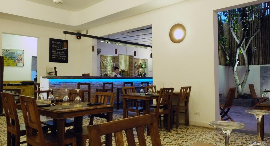 The Sangkum Hotel بنوم بنه المظهر الخارجي الصورة